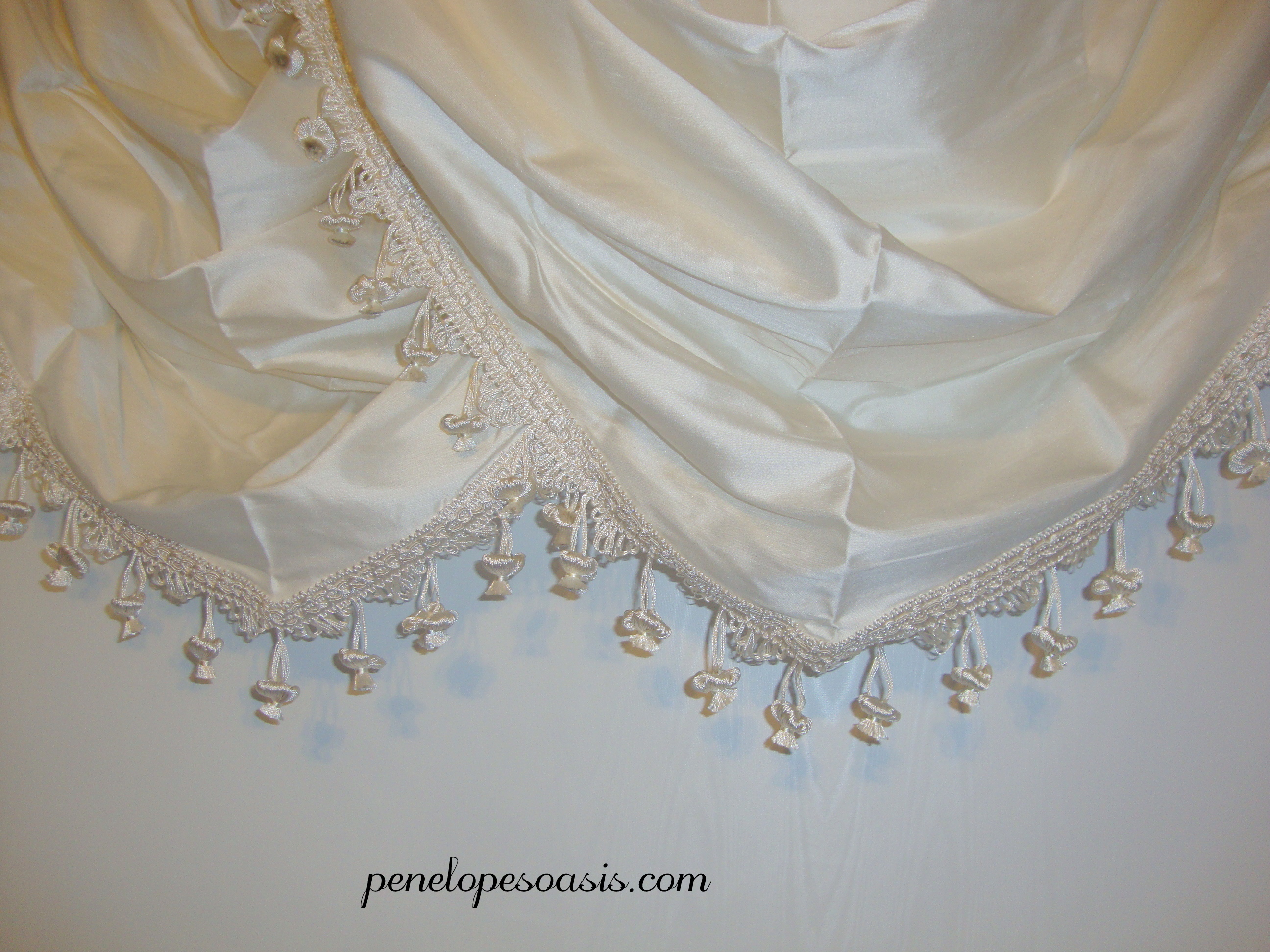 Empresse Luxe Waterfall Valance Empresse Luxe Waterfall Valance