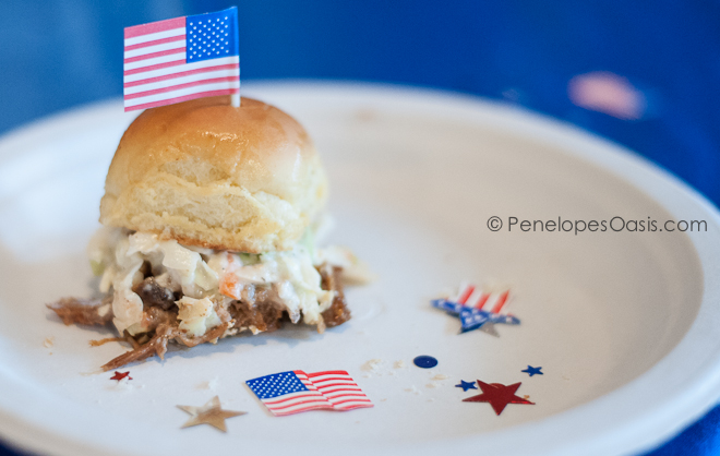 pulled pork cole slaw burger