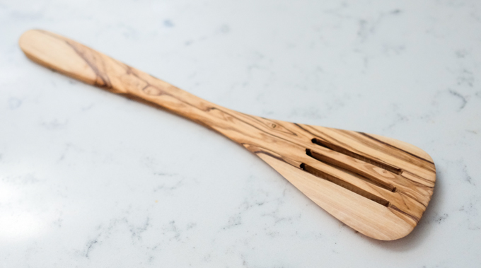 olive wood slotted spatula