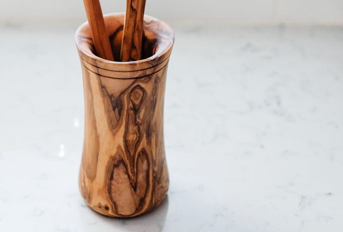 olive wood utensil holder