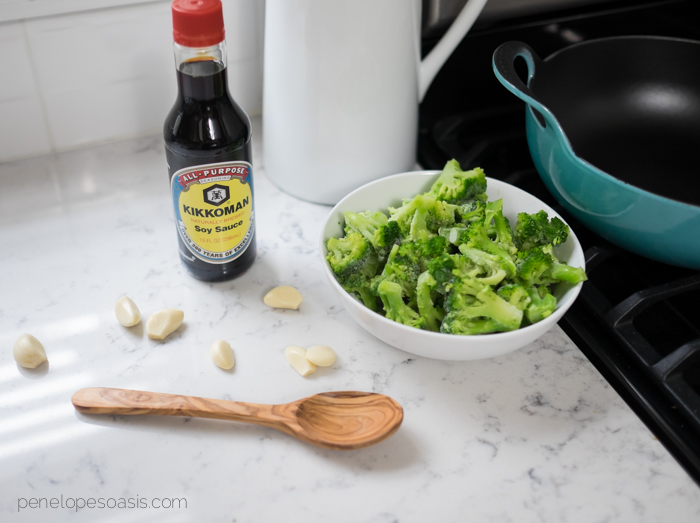 broccoli with garlic and soy sauce-3