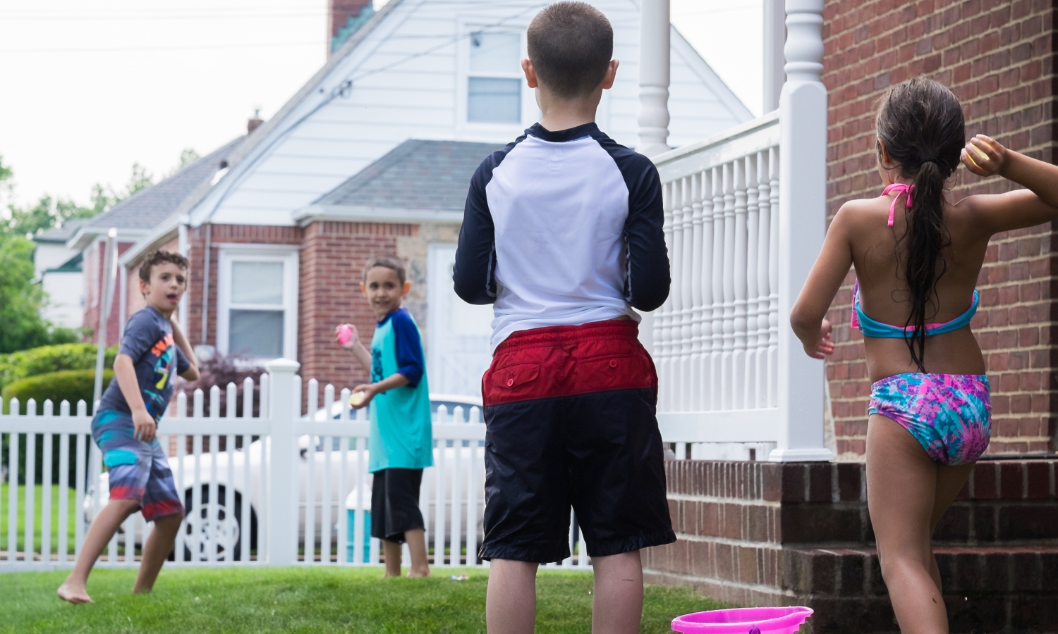 water balloon fight